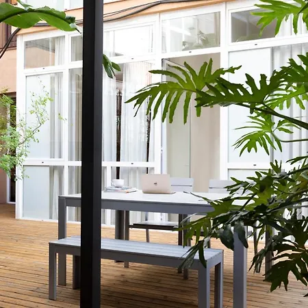 Destinationbcn Universitat Apartman *