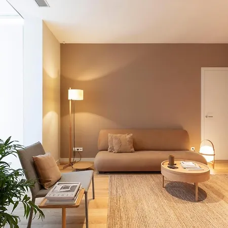 Destinationbcn Universitat Apartman *