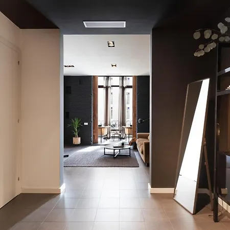 Destinationbcn Universitat Apartment *
