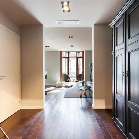 Destinationbcn Universitat Apartment