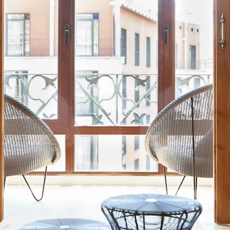 Destinationbcn Universitat Apartment