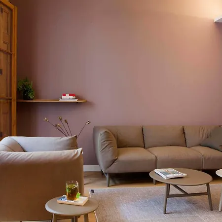 Destinationbcn Universitat Apartment *